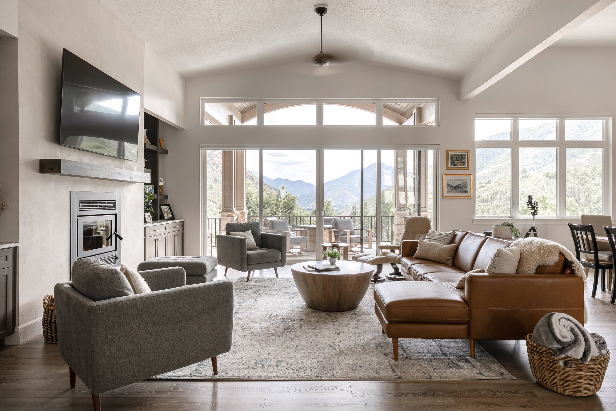 Top Architects Utah Custom Homes Design in Utah - Jewkes Design - Canyon Crest - Low Res5