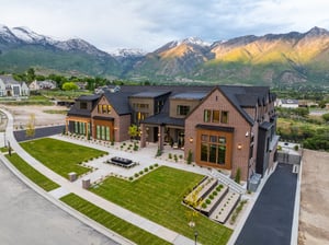 09 E Builders-1 Large