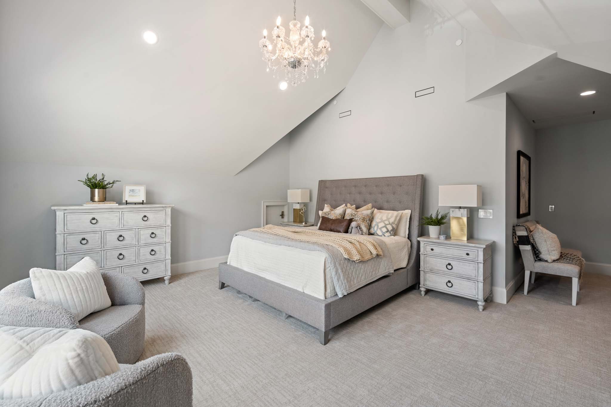 Top Architects Utah Custom Homes Design in Utah - Jewkes Design - Hillside Haven - Low Res25