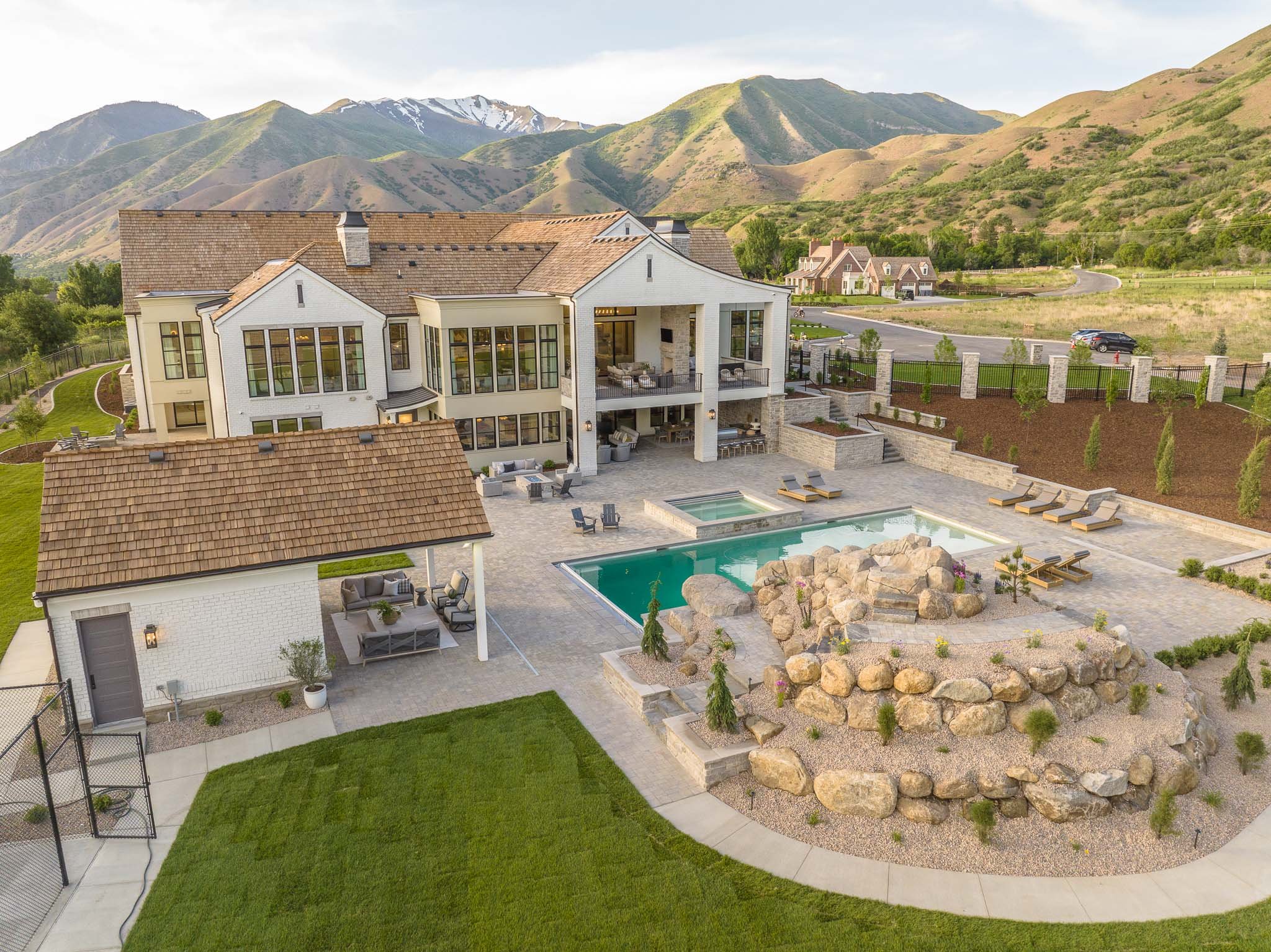 Top Architects Utah Custom Homes Design in Utah - Jewkes Design - Maple Crossings - Low Res63