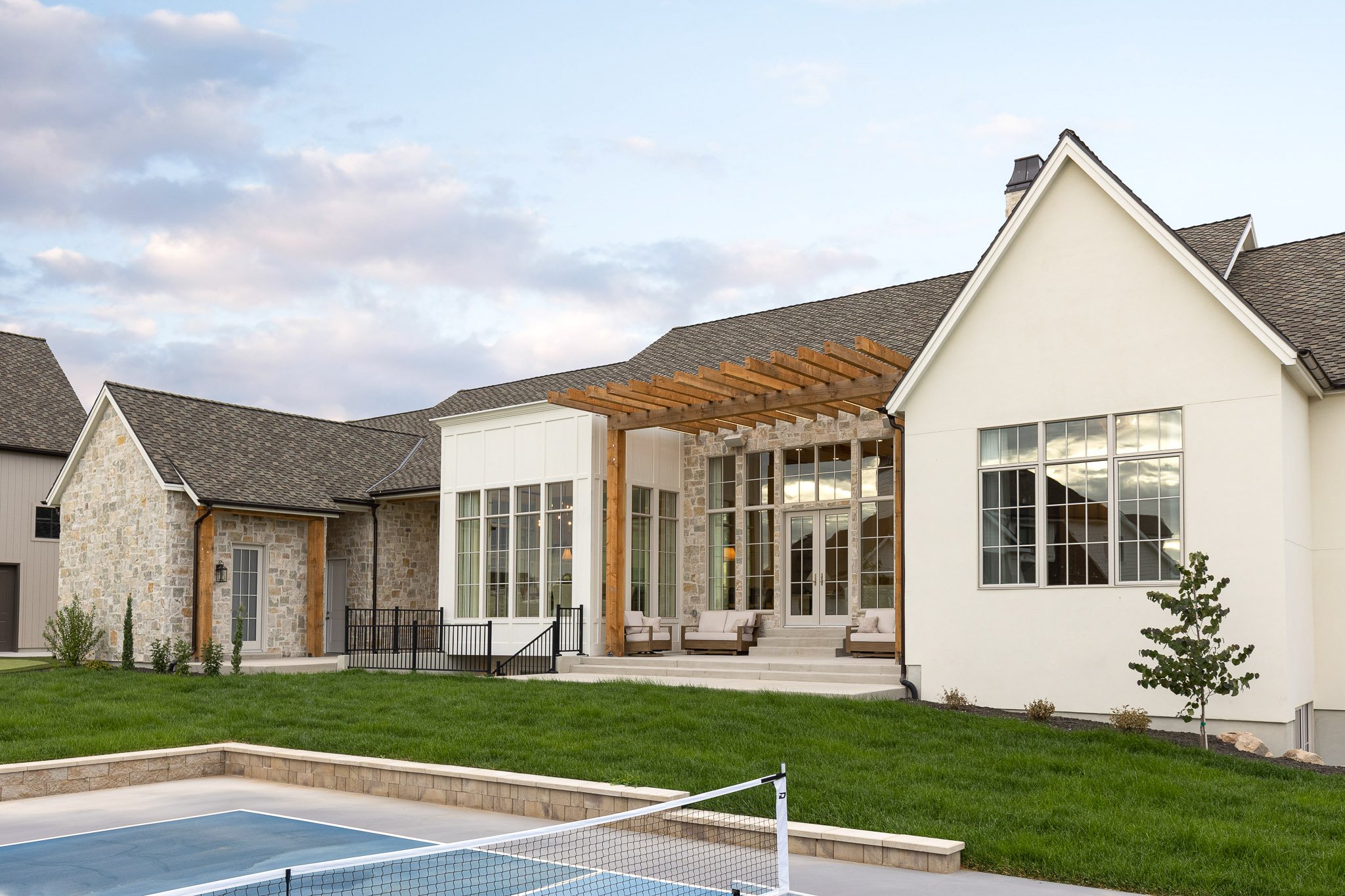 Top Architects Utah Custom Homes Design in Utah - Jewkes Design - Maple Lake Manor - Low Res35
