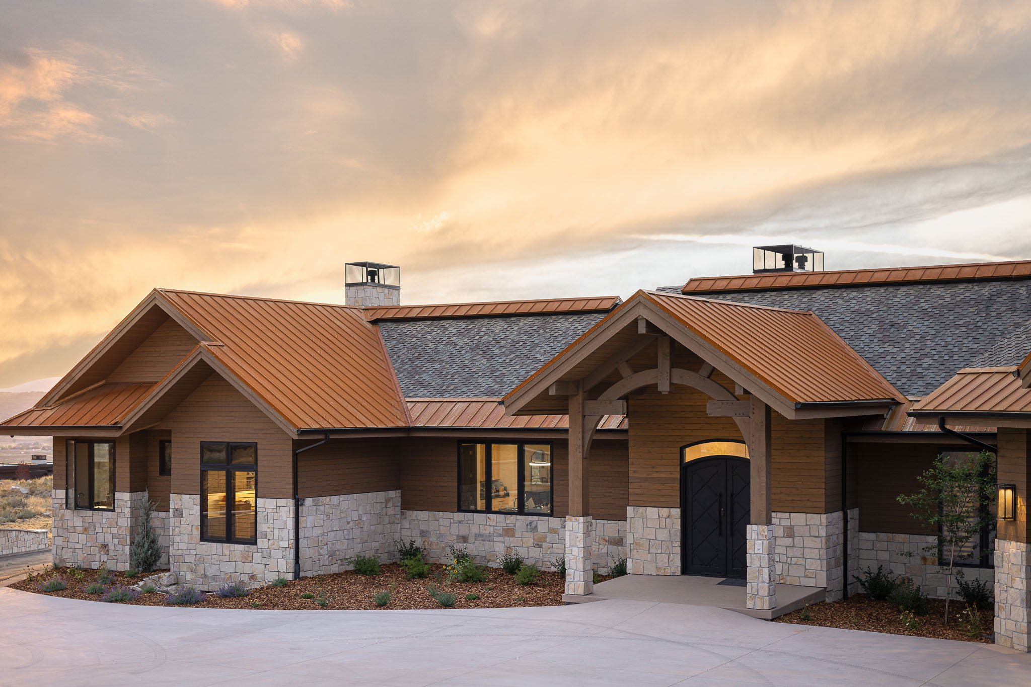Top Architects Utah Custom Homes Design in Utah - Jewkes Design - Modern Mountain Majesty - Low Res4