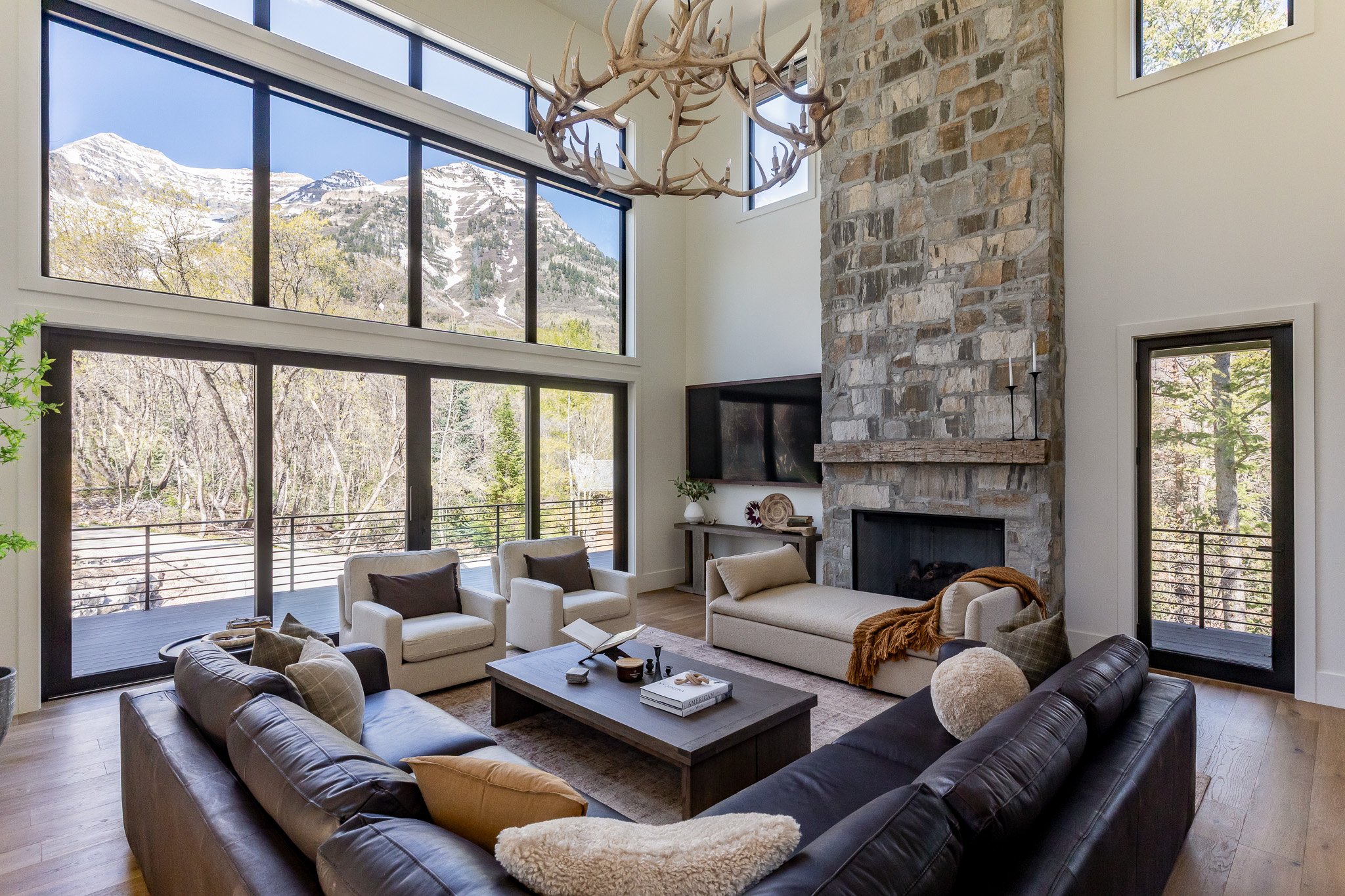 Top Architects Utah Custom Homes Design in Utah - Jewkes Design - Mountain Cabin - Low Res1