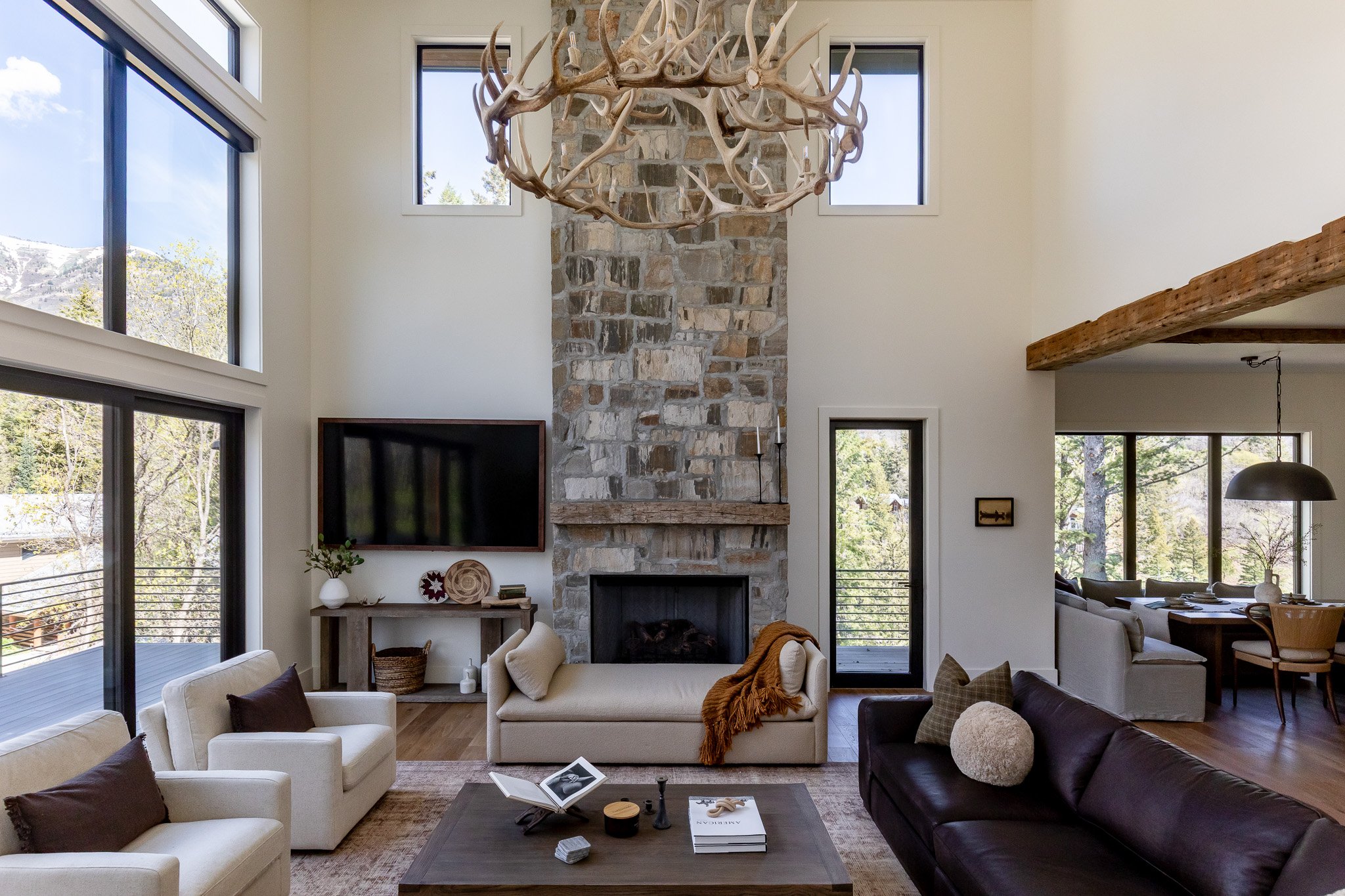 Top Architects Utah Custom Homes Design in Utah - Jewkes Design - Mountain Cabin - Low Res4