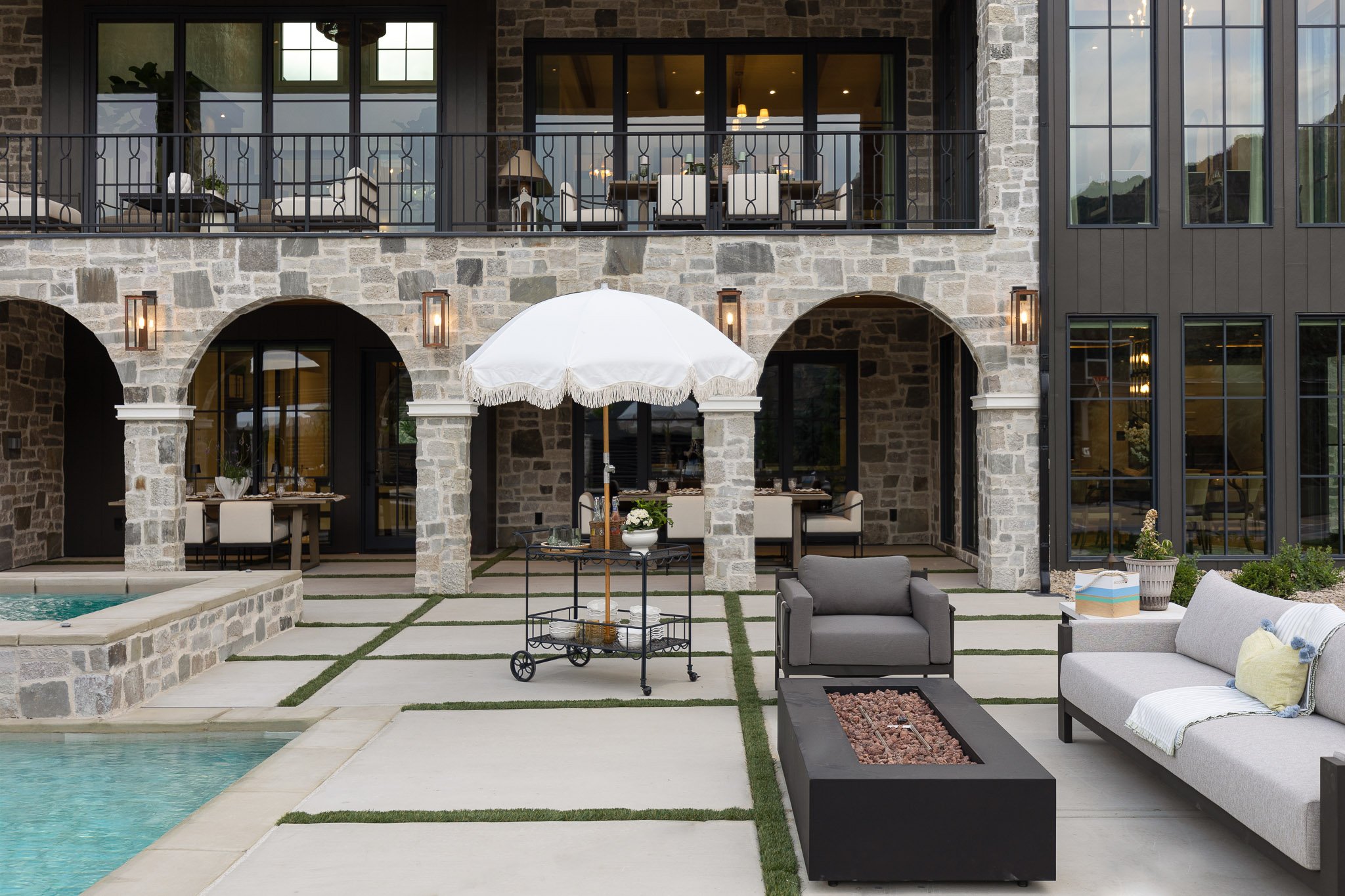Top Architects Utah Custom Homes Design in Utah - Jewkes Design - The Oasis - Low Res89